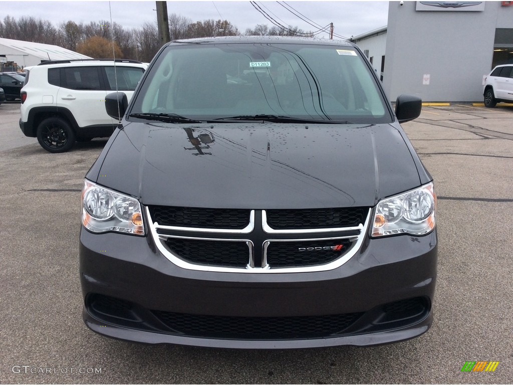 2019 Grand Caravan SE - Granite Pearl / Black/Light Graystone photo #4