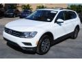 Pure White - Tiguan SE 4MOTION Photo No. 4