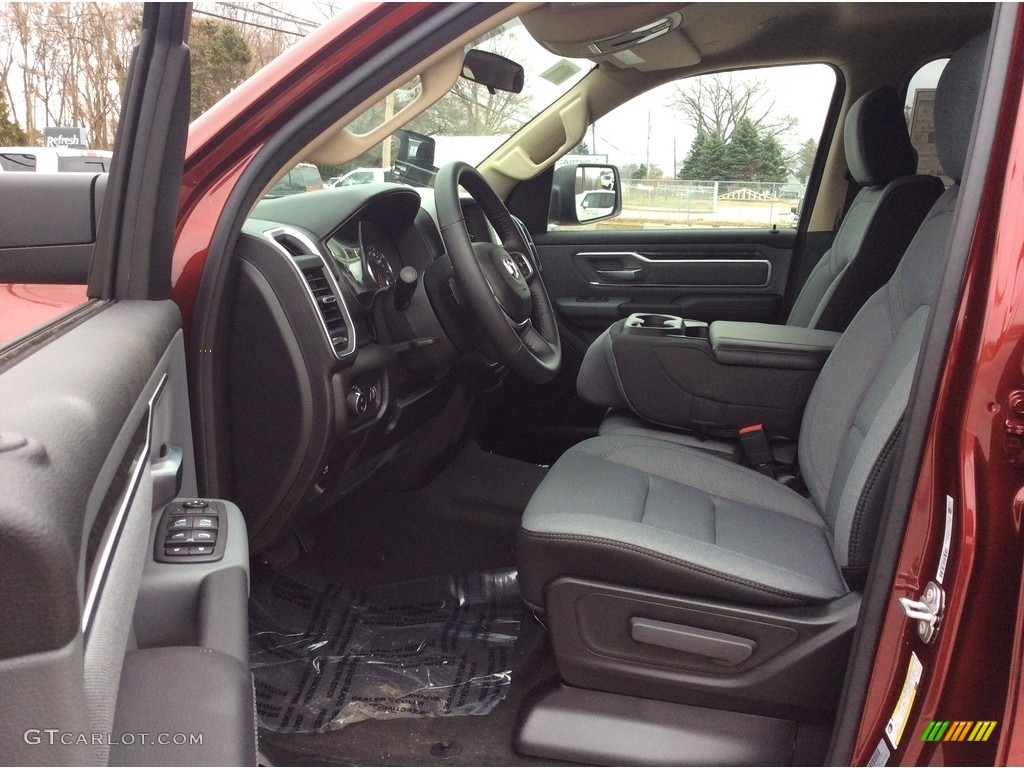2020 1500 Big Horn Quad Cab 4x4 - Delmonico Red Pearl / Black/Diesel Gray photo #12