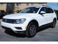 Pure White - Tiguan SE 4MOTION Photo No. 5
