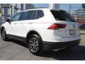Pure White - Tiguan SE 4MOTION Photo No. 7