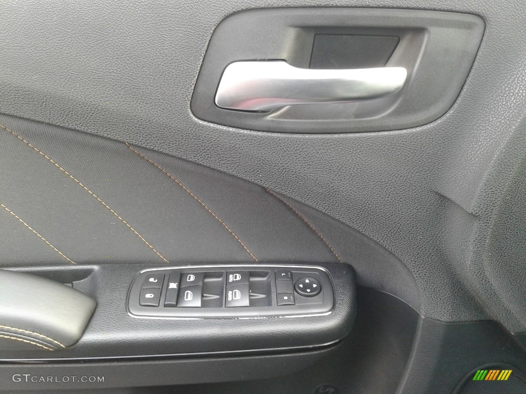 2019 Dodge Charger Scat Pack Stars & Stripes Edition Door Panel Photos