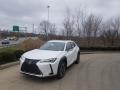 Eminent White Pearl - UX 250h AWD Photo No. 1