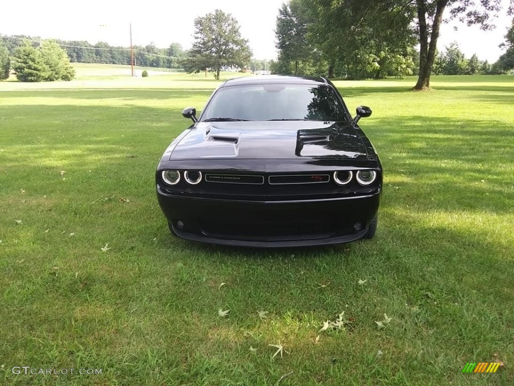 2018 Challenger R/T - Pitch Black / Black photo #12