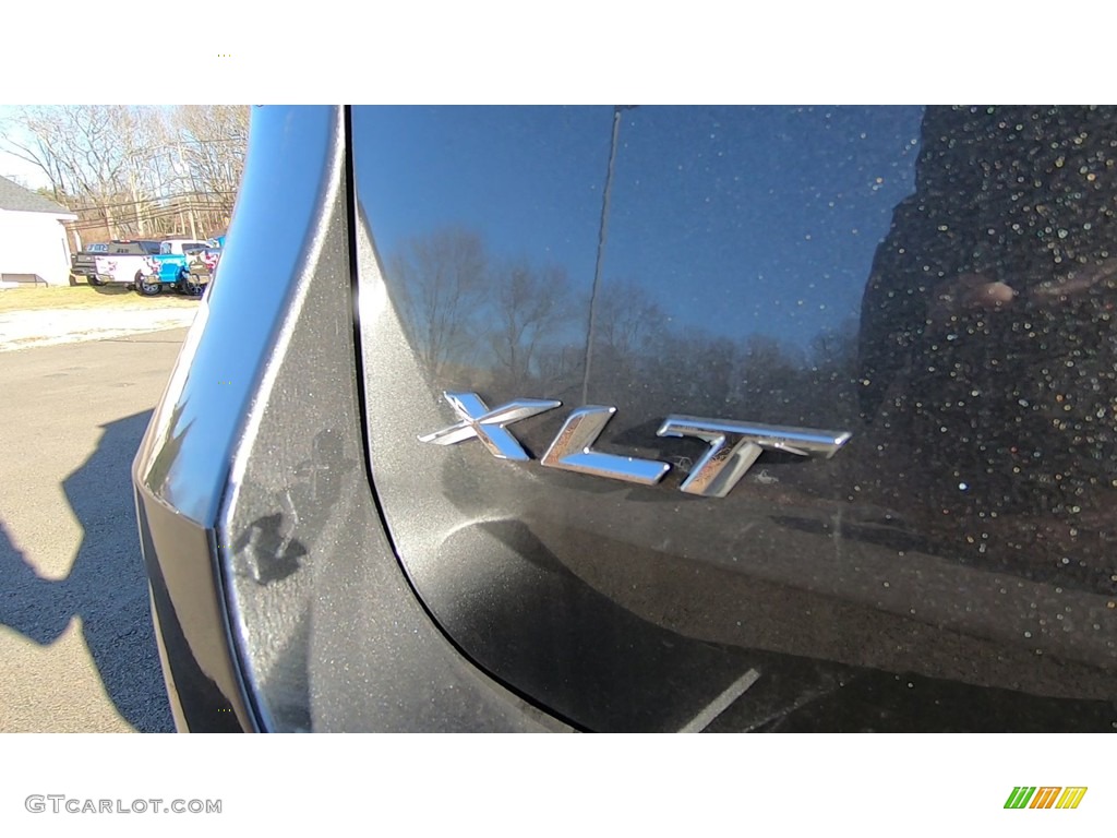 2020 Explorer XLT 4WD - Magnetic Metallic / Ebony photo #9