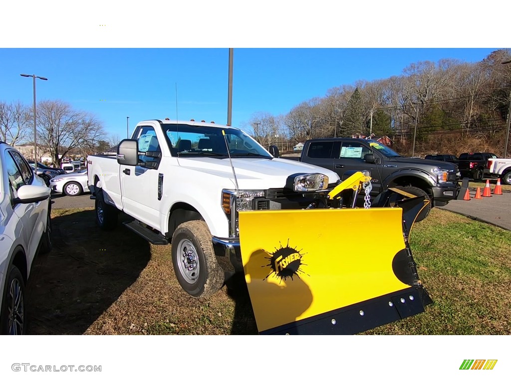 Oxford White 2019 Ford F250 Super Duty XL Regular Cab 4x4 Plow Truck Exterior Photo #136262180