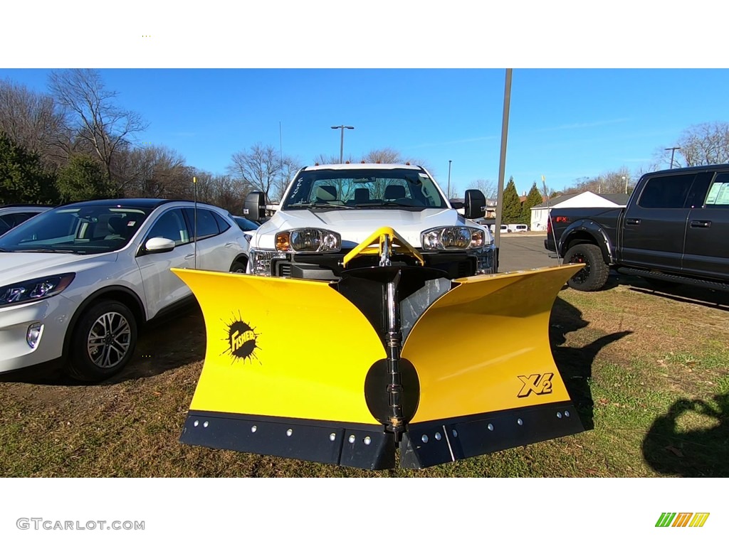 Oxford White 2019 Ford F250 Super Duty XL Regular Cab 4x4 Plow Truck Exterior Photo #136262216