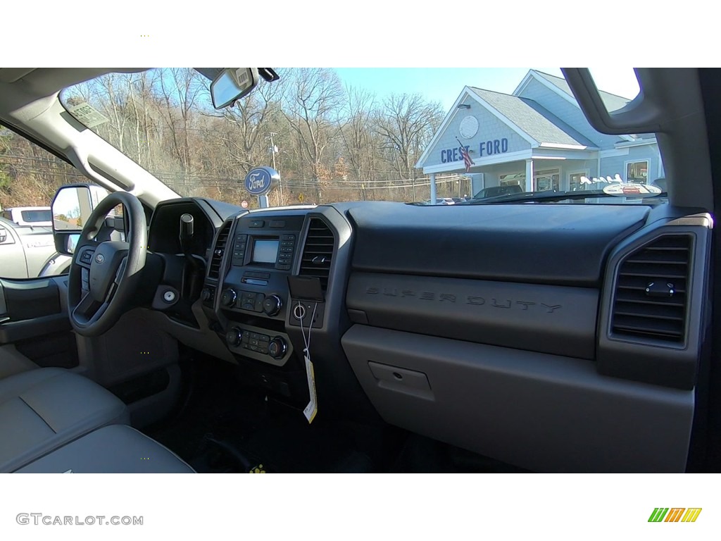 2019 Ford F250 Super Duty XL Regular Cab 4x4 Plow Truck Earth Gray Dashboard Photo #136262738
