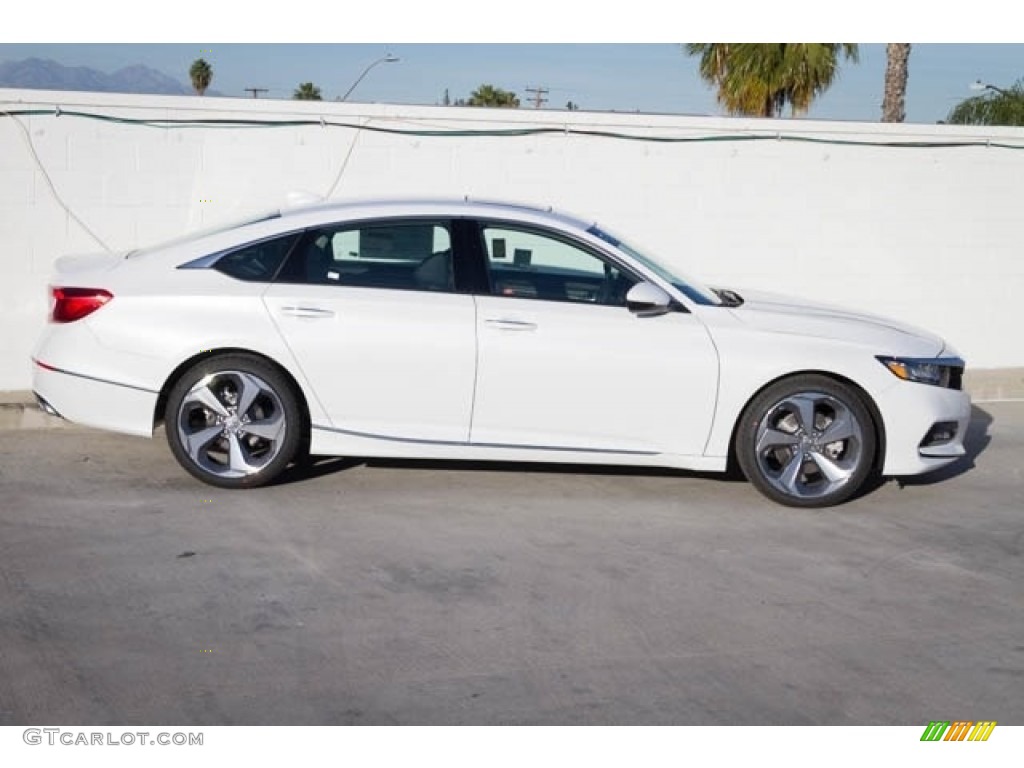 Platinum White Pearl 2020 Honda Accord Touring Sedan Exterior Photo #136264766
