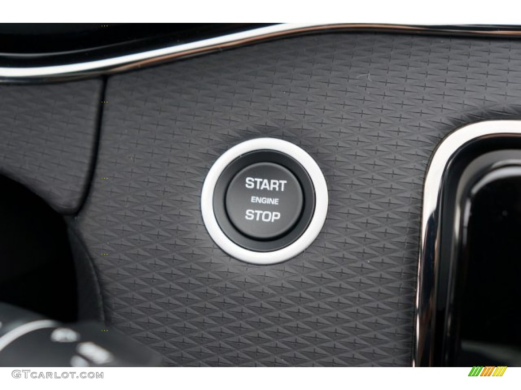 2020 Land Rover Range Rover Evoque S R-Dynamic Controls Photos