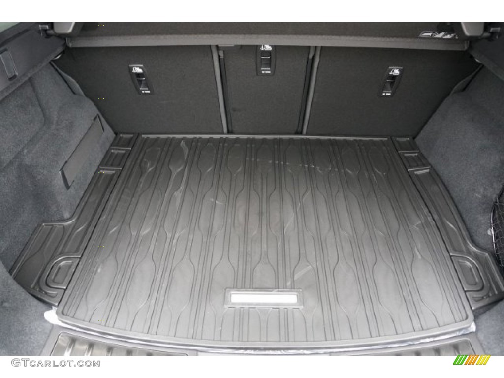 2020 Land Rover Range Rover Evoque S R-Dynamic Trunk Photo #136265445