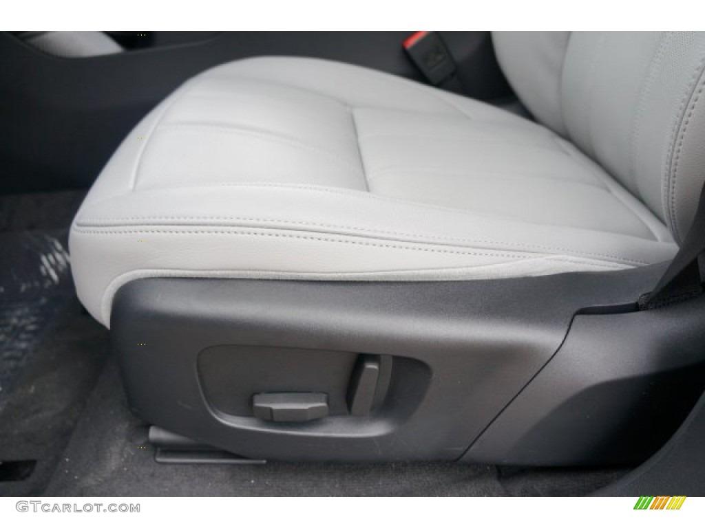 Cloud Interior 2020 Land Rover Range Rover Evoque S Photo #136265912