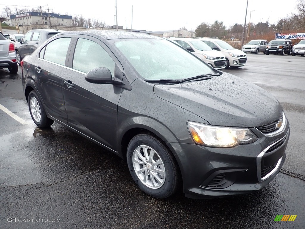 Nightfall Gray Metallic 2020 Chevrolet Sonic LT Sedan Exterior Photo #136272269
