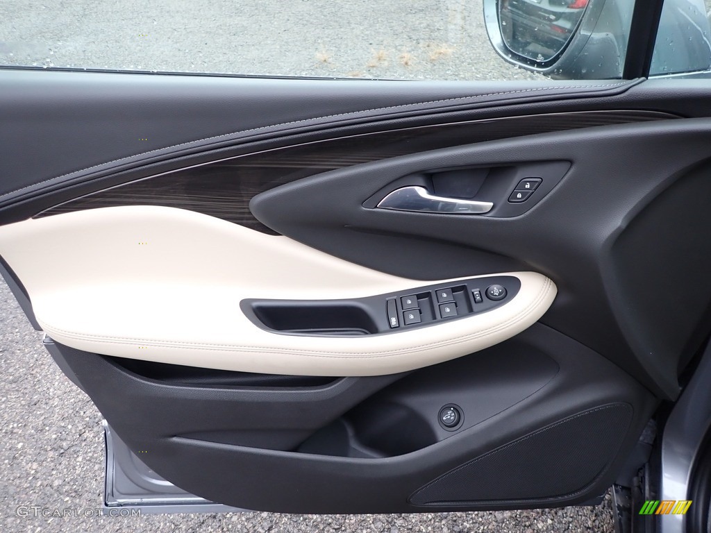 2020 Buick Envision Preferred AWD Light Neutral Door Panel Photo #136282505