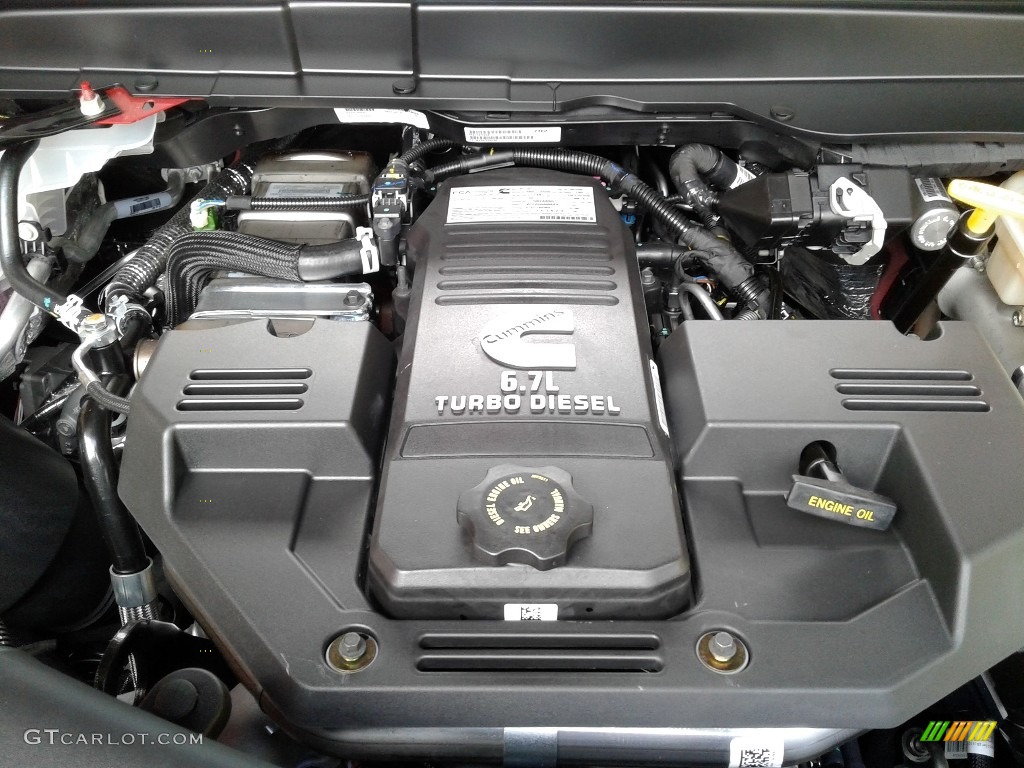 2019 Ram 5500 Tradesman Regular Cab 4x4 Chassis 6.7 L6.7 Liter OHV 24-Valve Cummins Turbo-Diesel Inline 6 Cylinder Engine Photo #136285145