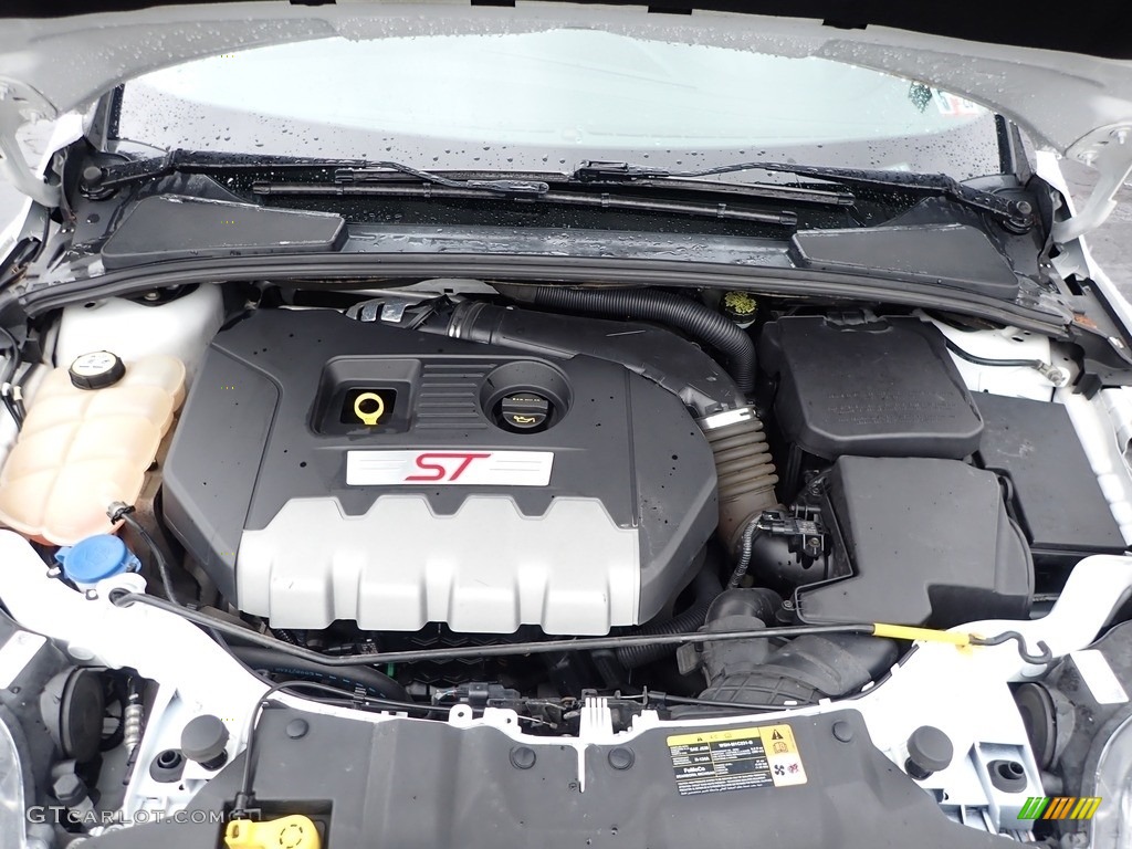 2013 Ford Focus ST Hatchback Engine Photos