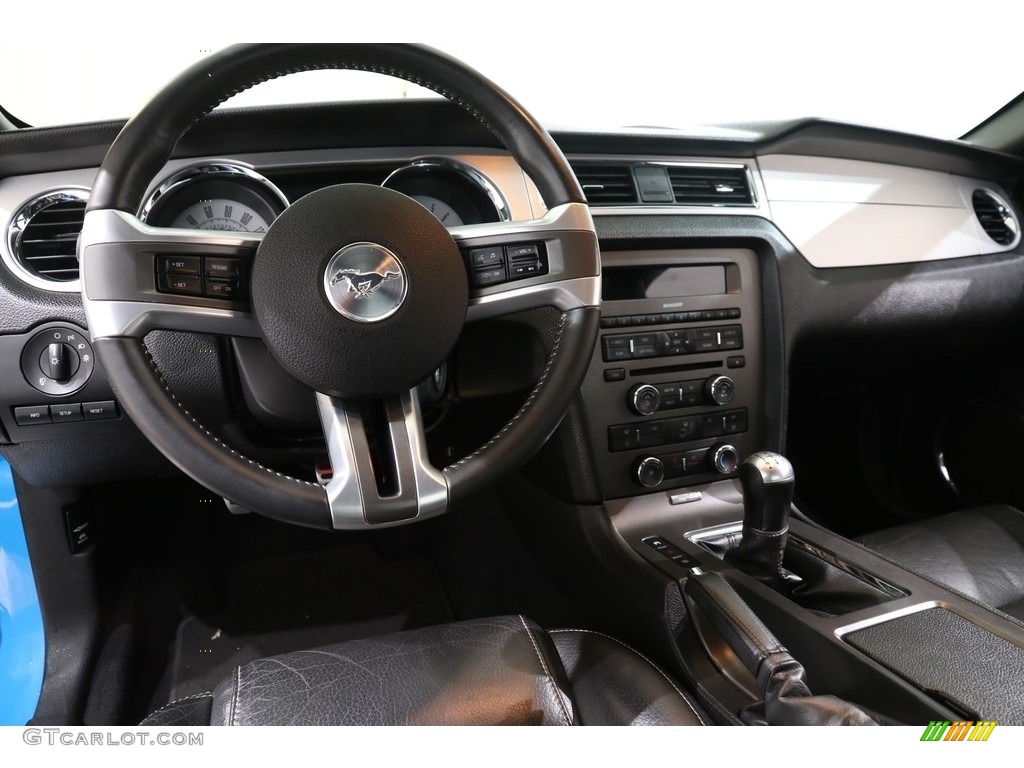 2010 Mustang GT Premium Coupe - Grabber Blue / Charcoal Black photo #6