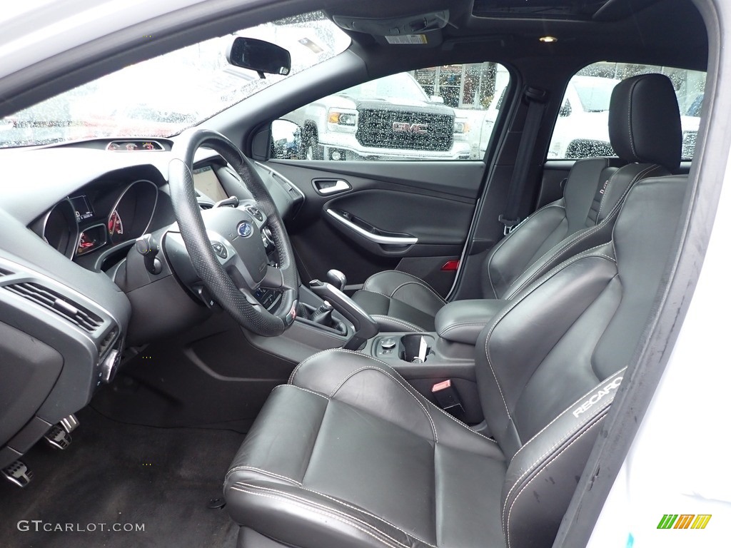2013 Focus ST Hatchback - Oxford White / ST Charcoal Black Full-Leather Recaro Seats photo #18