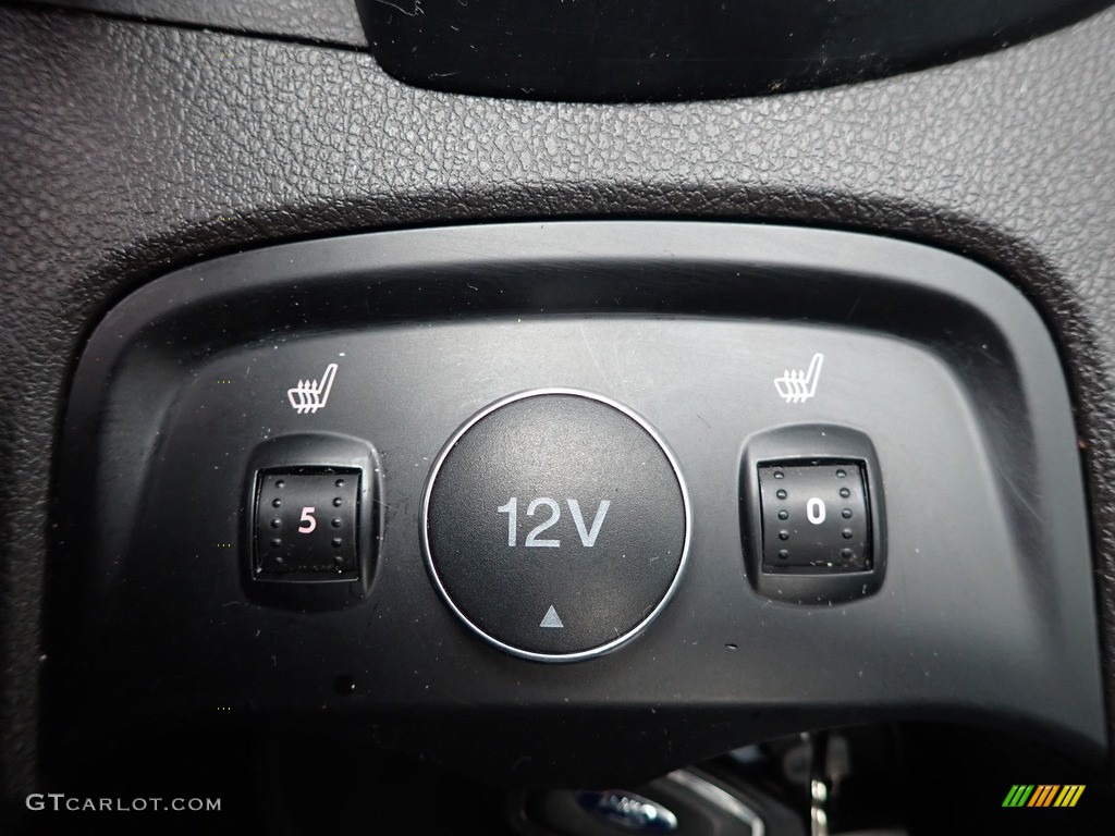 2013 Focus ST Hatchback - Oxford White / ST Charcoal Black Full-Leather Recaro Seats photo #24