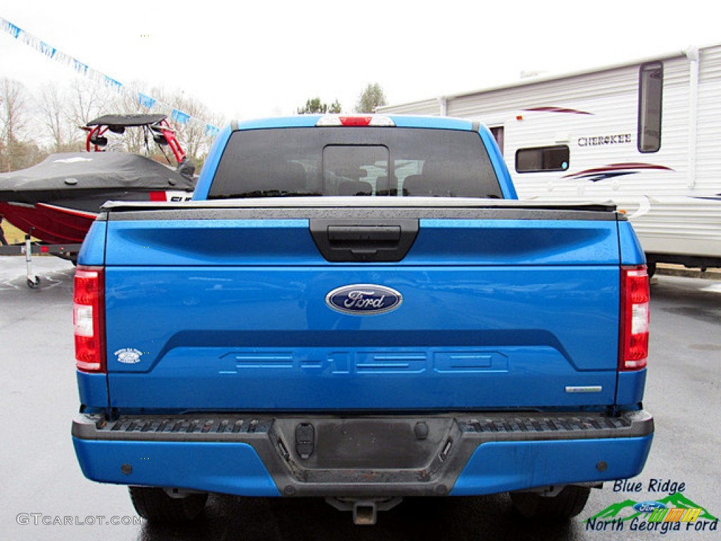 2019 F150 XLT SuperCrew 4x4 - Velocity Blue / Earth Gray photo #4