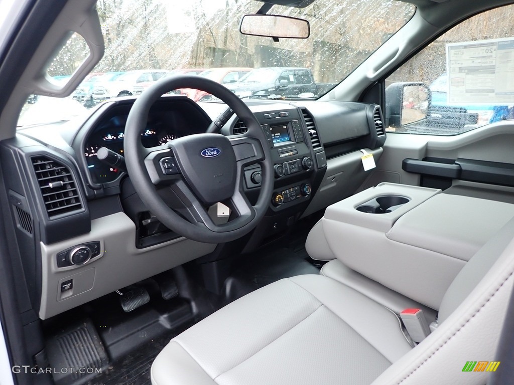 Medium Earth Gray Interior 2020 Ford F150 XL Regular Cab 4x4 Photo #136291718