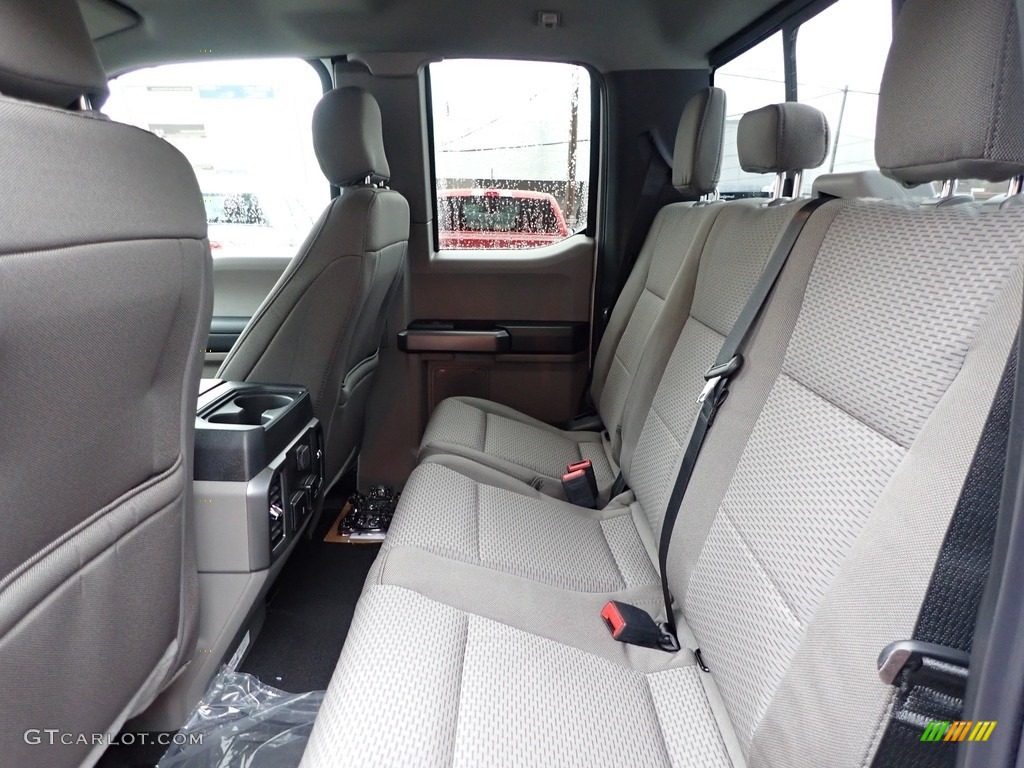 Medium Earth Gray Interior 2020 Ford F250 Super Duty XLT SuperCab 4x4 Photo #136293389