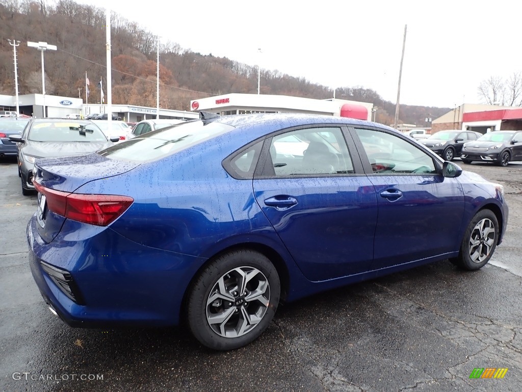 2020 Forte LXS - Deep Sea Blue / Black photo #2