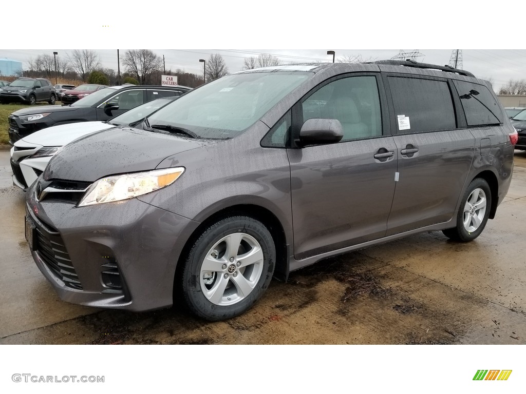 Predawn Gray Mica 2020 Toyota Sienna LE Exterior Photo #136300104