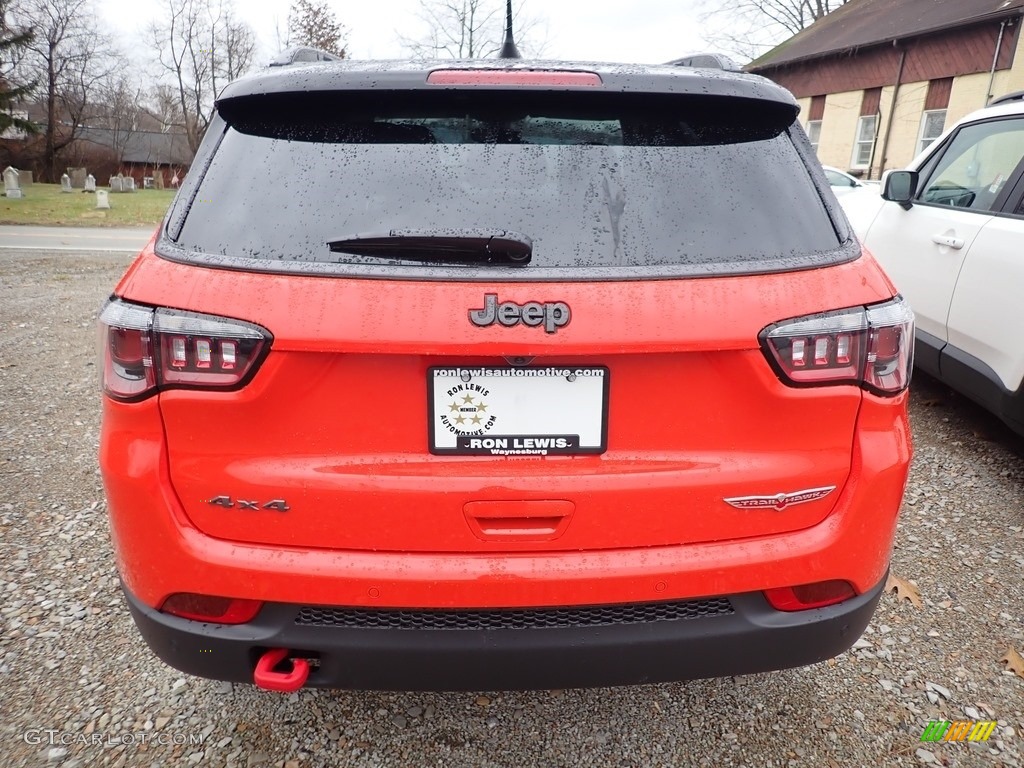 2020 Compass Trailhawk 4x4 - Spitfire Orange / Black photo #4