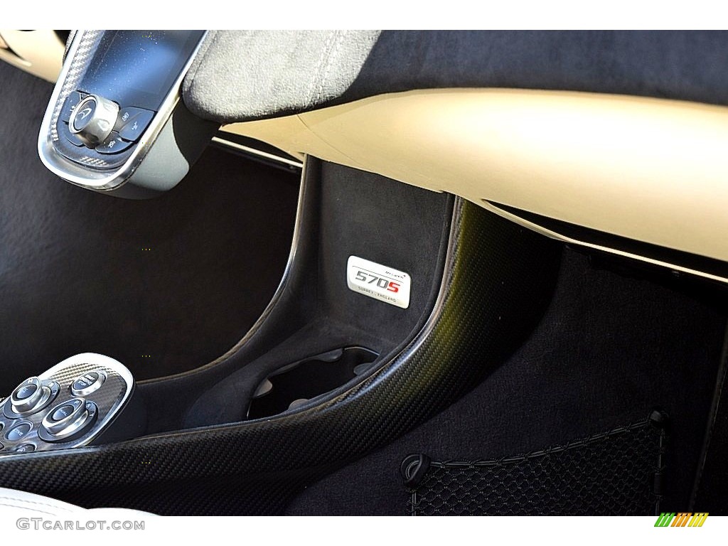 2018 McLaren 570S Spider Marks and Logos Photo #136304580
