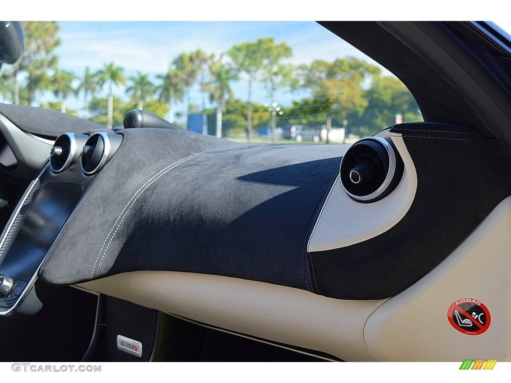2018 McLaren 570S Spider Almond White/Carbon Black Dashboard Photo #136304637