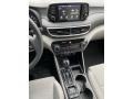 2020 Hyundai Tucson SE AWD Controls