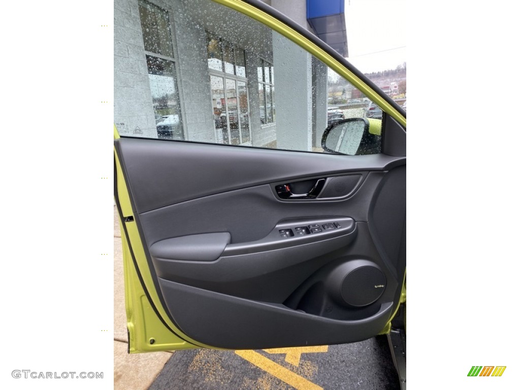 2020 Hyundai Kona Limited AWD Black Door Panel Photo #136307196