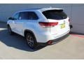 2019 Blizzard Pearl White Toyota Highlander XLE  photo #5