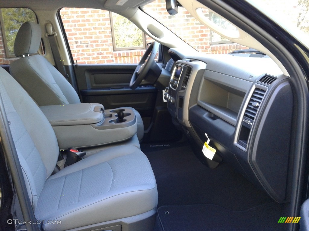 2019 1500 Classic Tradesman Quad Cab 4x4 - Diamond Black Crystal Pearl / Black/Diesel Gray photo #14