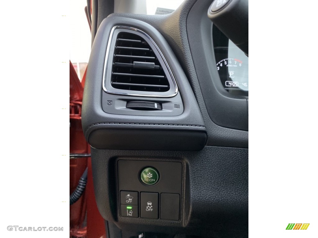 2020 Honda HR-V EX AWD Controls Photo #136312659