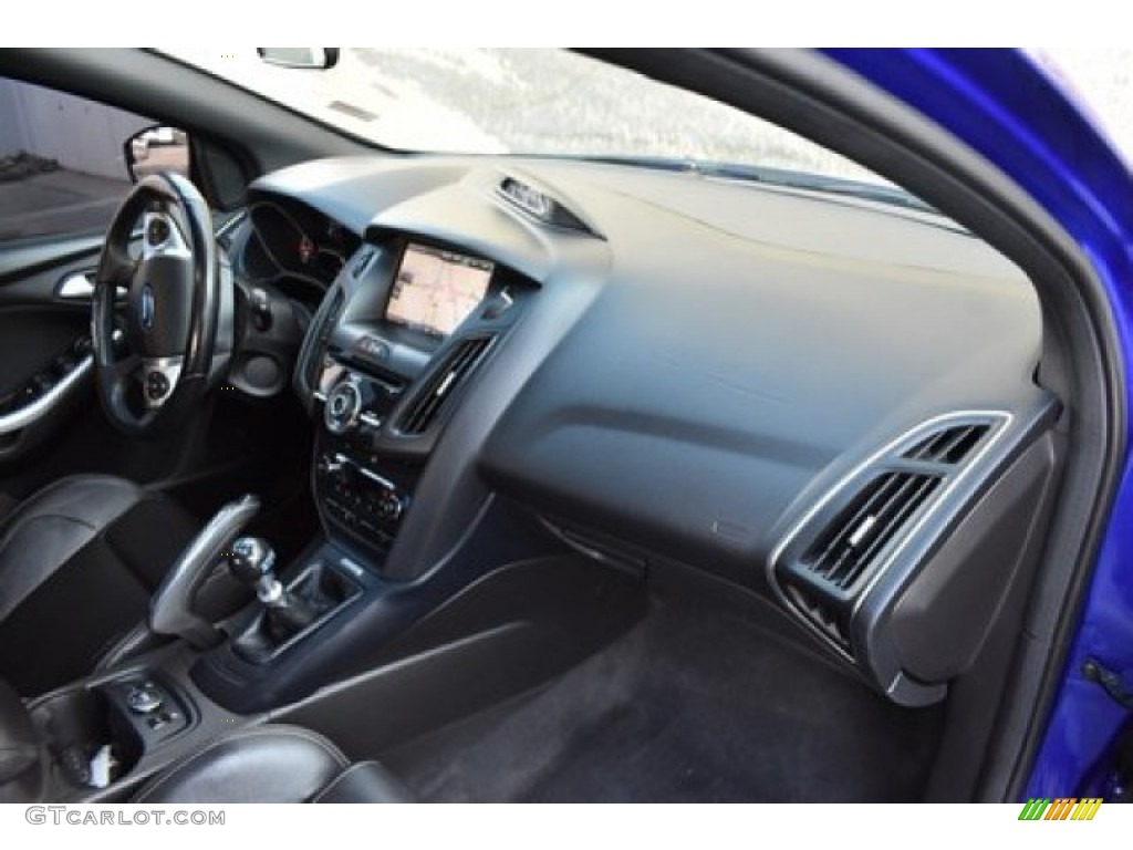 2013 Focus ST Hatchback - Performance Blue / ST Charcoal Black Full-Leather Recaro Seats photo #15