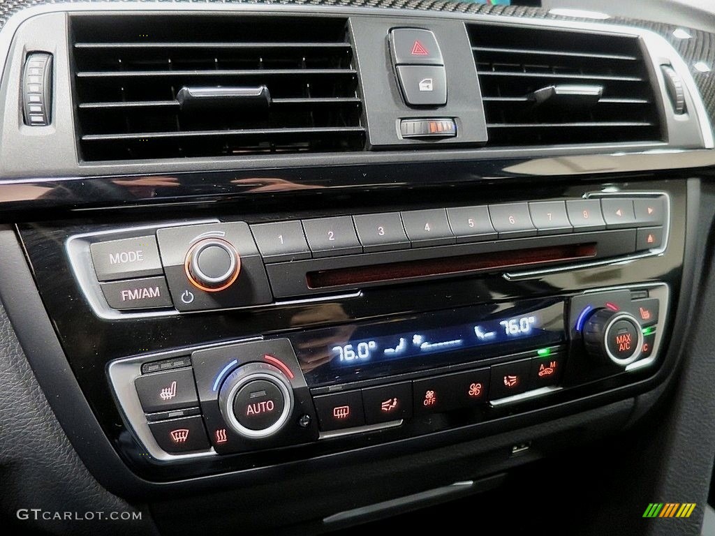 2017 BMW M4 Coupe Controls Photo #136313784