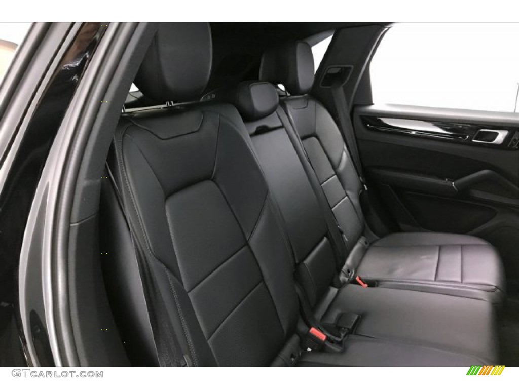 2019 Porsche Cayenne Standard Cayenne Model Rear Seat Photo #136318917