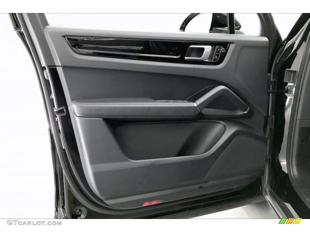 2019 Porsche Cayenne Standard Cayenne Model Black Door Panel Photo #136319060