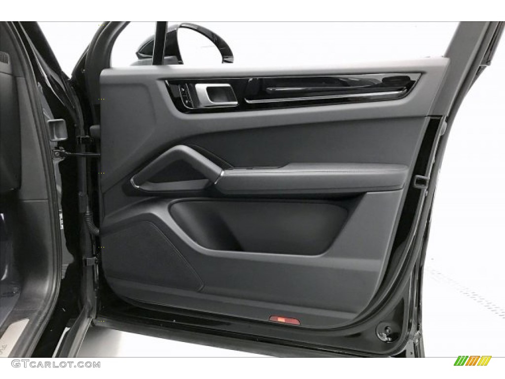 2019 Porsche Cayenne Standard Cayenne Model Black Door Panel Photo #136319118