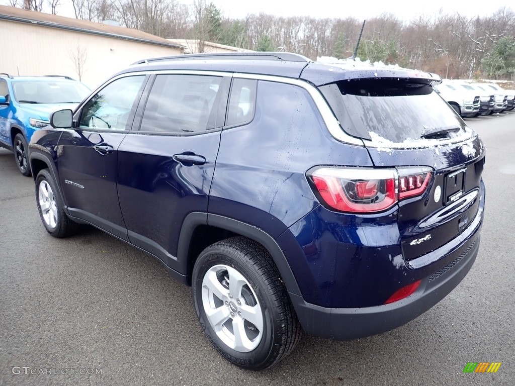 2020 Compass Latitude 4x4 - Jazz Blue Pearl / Ski Gray/Black photo #3