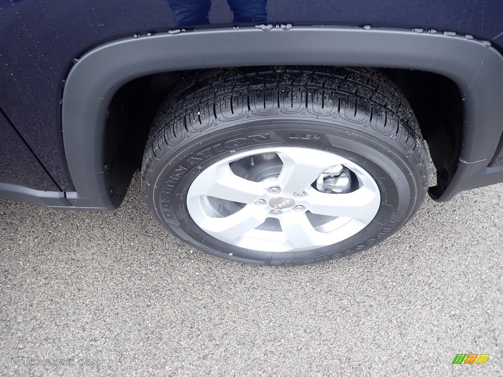 2020 Compass Latitude 4x4 - Jazz Blue Pearl / Ski Gray/Black photo #9