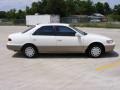 1999 Super White Toyota Camry LE  photo #2