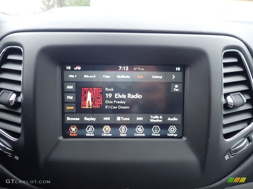 2020 Compass Latitude 4x4 - Jazz Blue Pearl / Ski Gray/Black photo #16