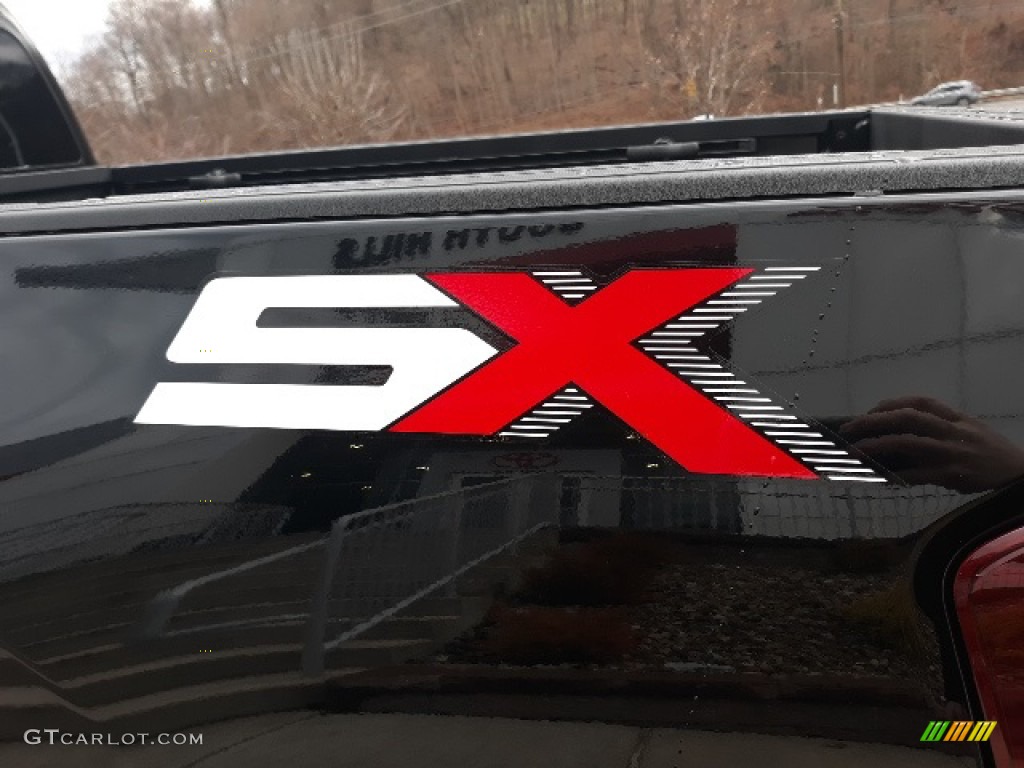2020 Tundra SX Double Cab 4x4 - Midnight Black Metallic / Graphite photo #10