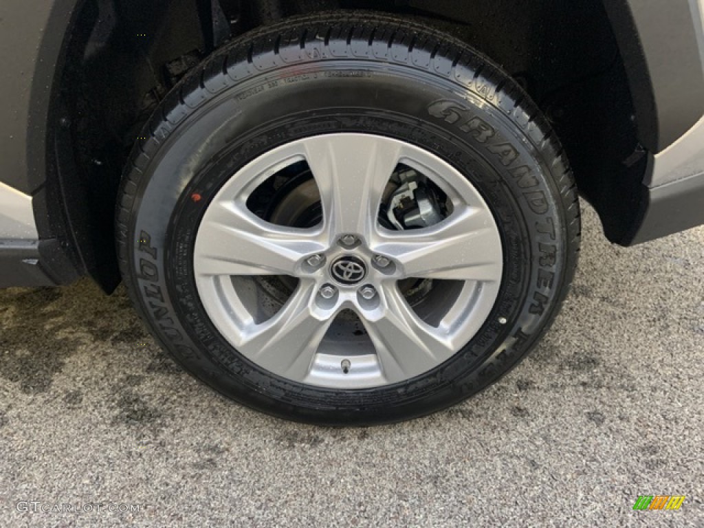 2019 RAV4 XLE AWD - Silver Sky Metallic / Black photo #5