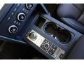 2020 Land Rover Discovery Ebony Interior Transmission Photo