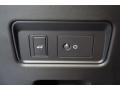 Ebony Controls Photo for 2020 Land Rover Discovery #136329737