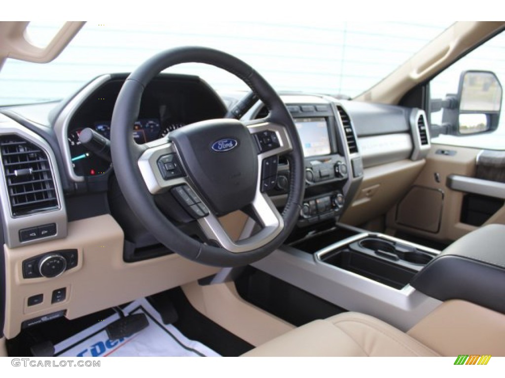 2019 F250 Super Duty Lariat Crew Cab 4x4 - White Platinum / Camel photo #12
